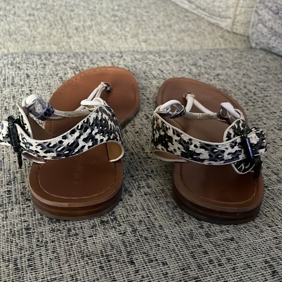 Coach Women's Clarkson Snakeskin Open Toe Sandals size 7 1/2 - Picture 4 of 9